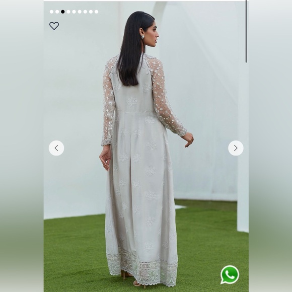 NEW Farah Talib Aziz Silver Silk Pakistani/Indian Outfit size ML - Picture 2 of 5